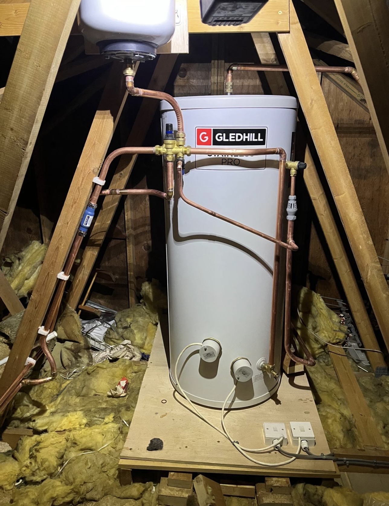 Cylinder and copper pipework installation